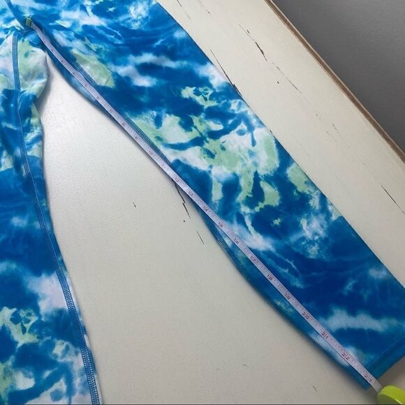 Wildfox Sweat Tie Dye Legging Blue Sapphire and Green- size Small - Picture 8 of 9
